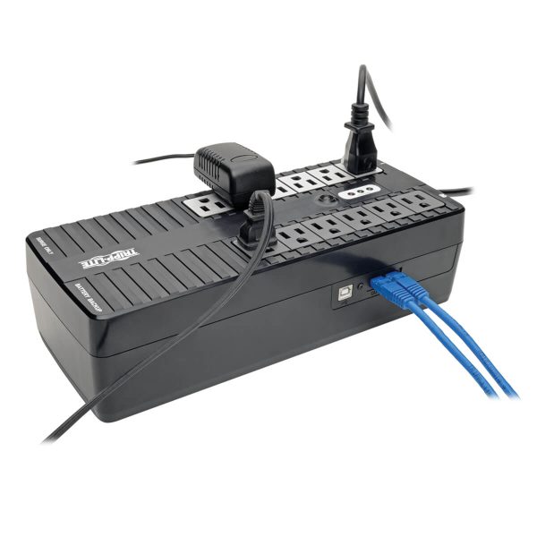Tripp Lite INTERNET750U UPS No Break Standby Internet Office de 750VA 450W - 12 Tomacorrientes NEMA 5-15R, 120V, 50Hz / 60Hz, USB, clavija 5-15P, Instalación en Pared o Escritorio - Imagen 2