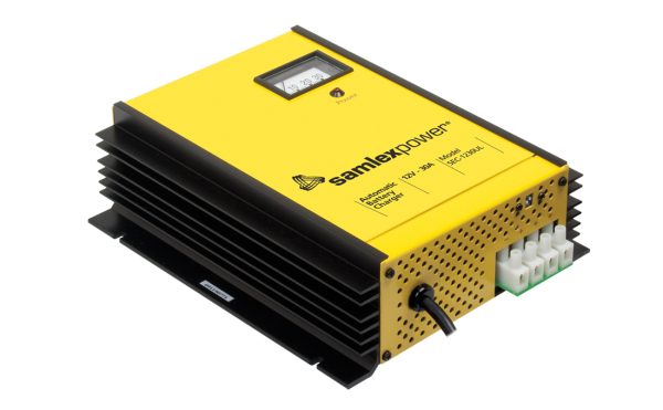 Samlex SEC-1230UL cargador de batería Corriente alterna