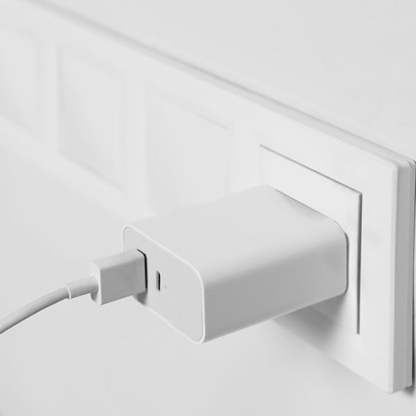 Vorago AU-350-WH cargador de dispositivo móvil Universal Blanco Corriente alterna Carga rápida Interior - Imagen 2