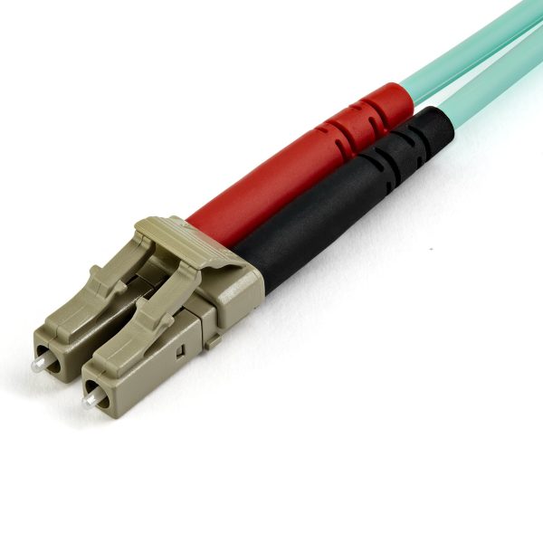 StarTech.com Cable de 10m de Fibra Óptica Multimodo LC/UPC a LC/UPC OM4 - 50/125µm - Fibra LOMMF/VCSEL - Redes de 100G - Cable LSZH - Baja Pérdida de Inserción - Low Insertion Loss - Imagen 2
