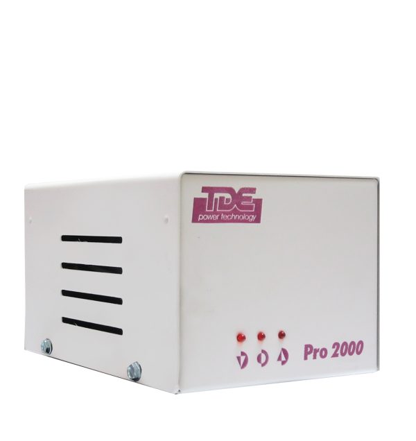 TDE PRO2000 regulador de voltaje 120 V Beige