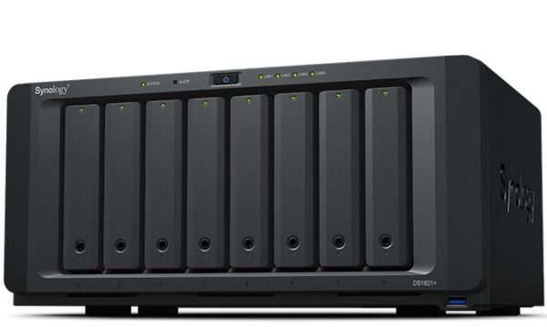 Synology DiskStation DS1821+ servidor NAS o de almacenamiento Tower Ryzen Embedded V1500B 4 GB DDR4 0 TB DiskStation Manager Negro