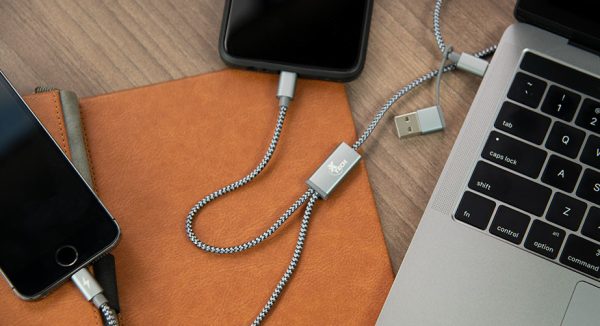 Xtech XTC-560 cable USB 1.2 m USB A/USB C USB C/Micro USB A/Lightning Gris - Imagen 2