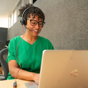 POLY Auriculares USB-A Blackwire 8225 con certificación de Microsoft Teams