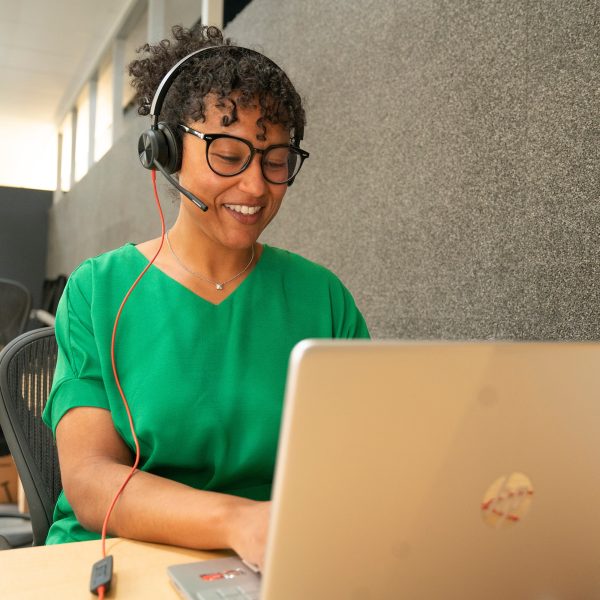 POLY Auriculares USB-A Blackwire 8225 con certificación de Microsoft Teams