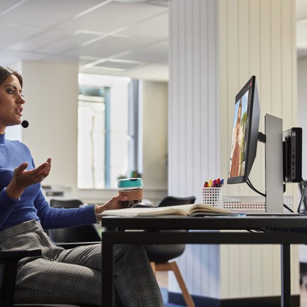 HP Pro Mini 400 G9 Desktop PC - Imagen 4