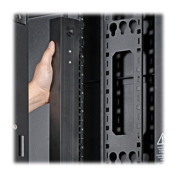 Tripp Lite PDUMNV30HVLX unidad de distribución de energía (PDU) 24 salidas AC 0U Negro - Imagen 2