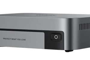 Ugreen NASync DXP480T Plus NAS Compacto Intel® Core™ i5 i5-1235U 8 GB DDR5 UGOS PRO Gris